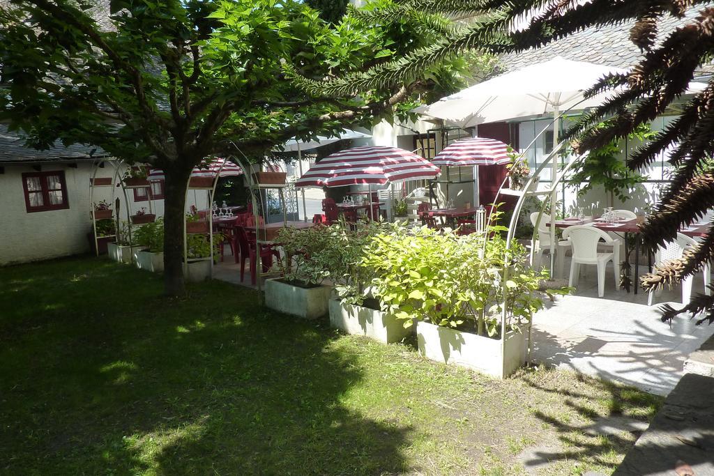Hotel Du Lion D'Or Entraygues-sur-Truyère Esterno foto