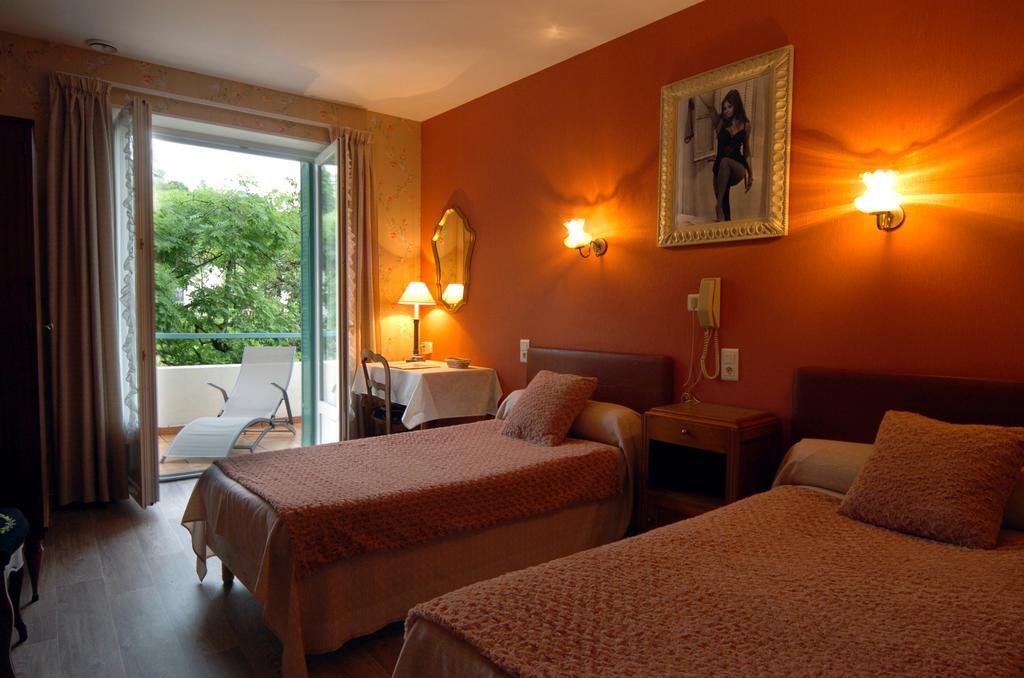 Hotel Du Lion D'Or Entraygues-sur-Truyère Camera foto